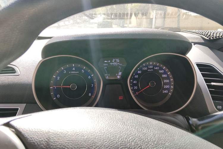 Used Hyundai Elantra (5th Generation / Langdong) 2015 1.6L Manual Fashion Edition Instrument Cluster