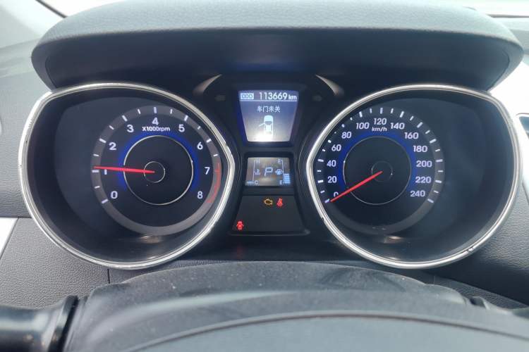 Used Hyundai Elantra (5th Generation / Langdong) 2015 1.6L Automatic Leading Model Instrument Cluster