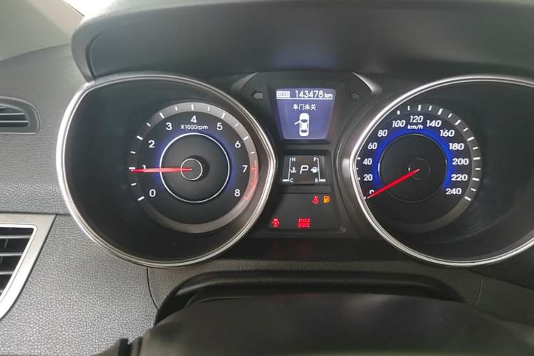 Used Hyundai Elantra (5th Generation / Langdong) 2015 1.6L Automatic Leading Model Instrument Cluster