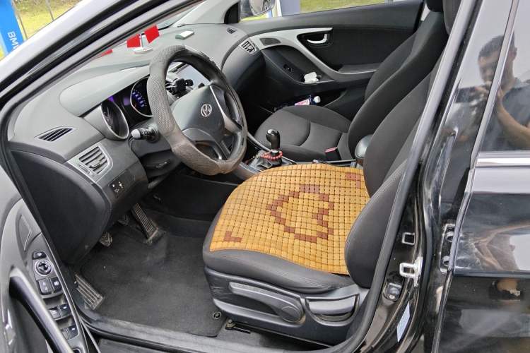 Used Hyundai Elantra (5th Generation / Langdong) 2015 1.6L Manual Leading Model Left Front Seat