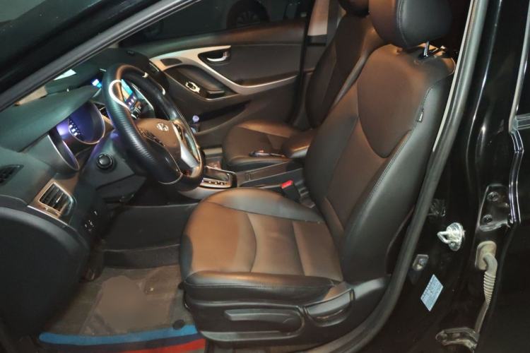 Used Hyundai Elantra (5th Generation / Langdong) 2015 1.6L Automatic Luxury Model Left Front Seat