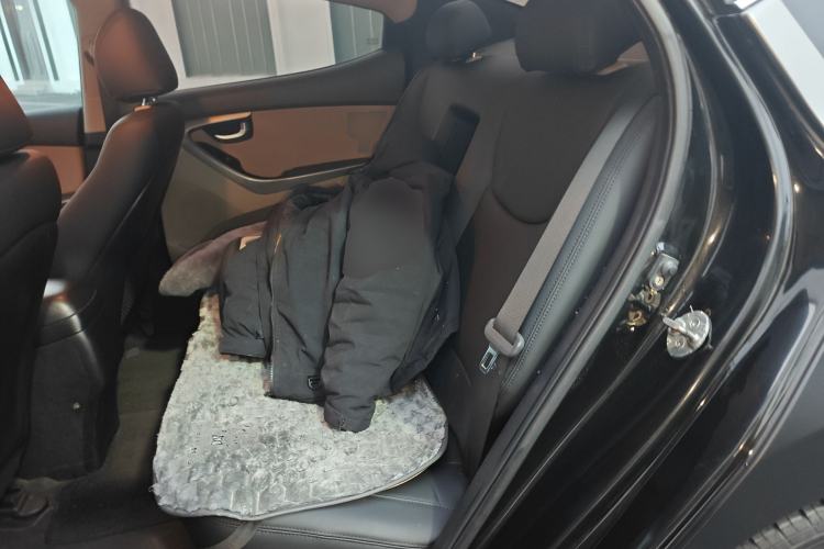 Used Hyundai Elantra (5th Generation / Langdong) 2015 1.6L Manual Leading Model Left Rear Seat