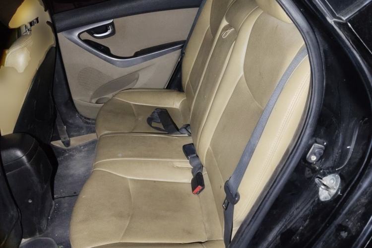 Used Hyundai Elantra (5th Generation / Langdong) 2015 1.6L Automatic Leading Model Left Rear Seat