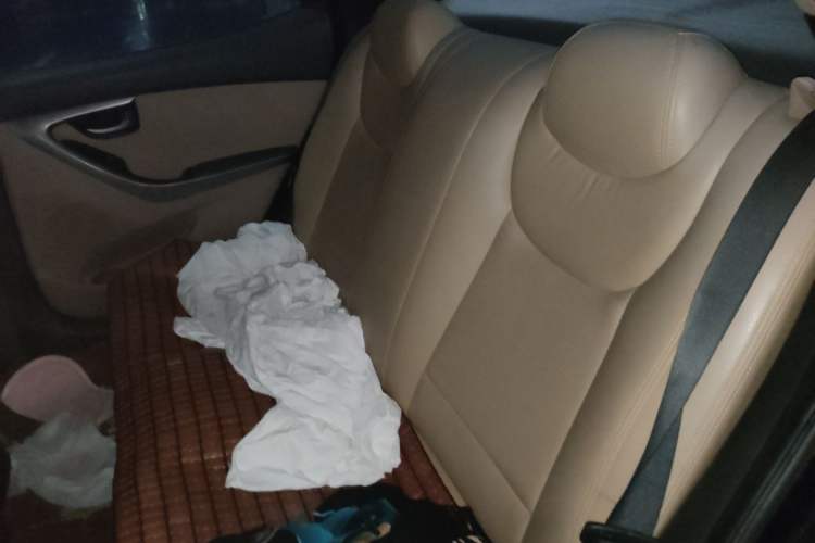 Used Hyundai Elantra (5th Generation / Langdong) 2015 1.6L Automatic Fashion Model Left Rear Seat
