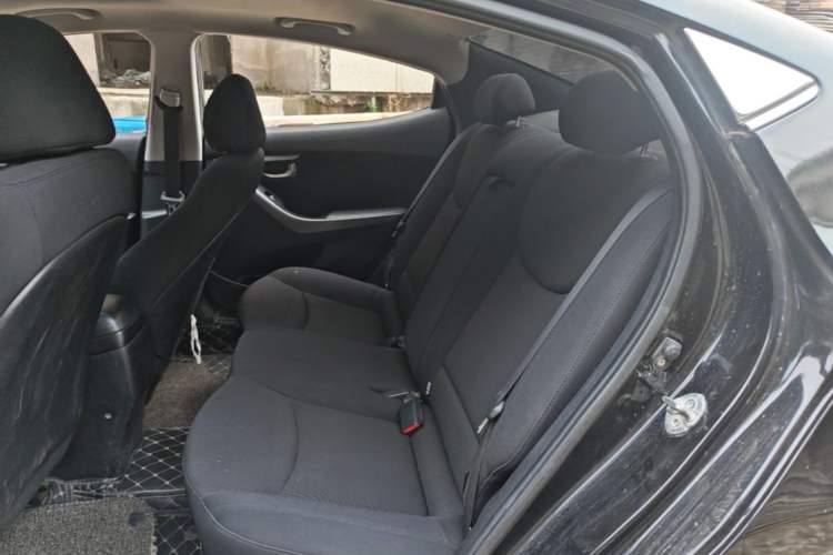 Used Hyundai Elantra (5th Generation / Langdong) 2015 1.6L Manual Leading Model Left Rear Seat