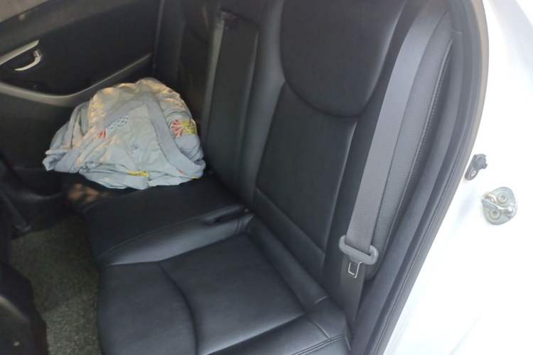 Used Hyundai Elantra (5th Generation / Langdong) 2015 1.6L Manual Leading Model Left Rear Seat
