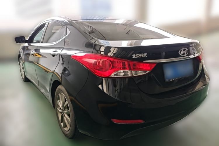 Used Hyundai Elantra (5th Generation / Langdong) 2015 1.6L Manual Leading Model Rear Left 45 Deg