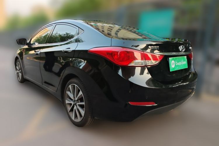 Used Hyundai Elantra (5th Generation / Langdong) 2015 1.6L Automatic Leading Model Rear Left 45 Deg