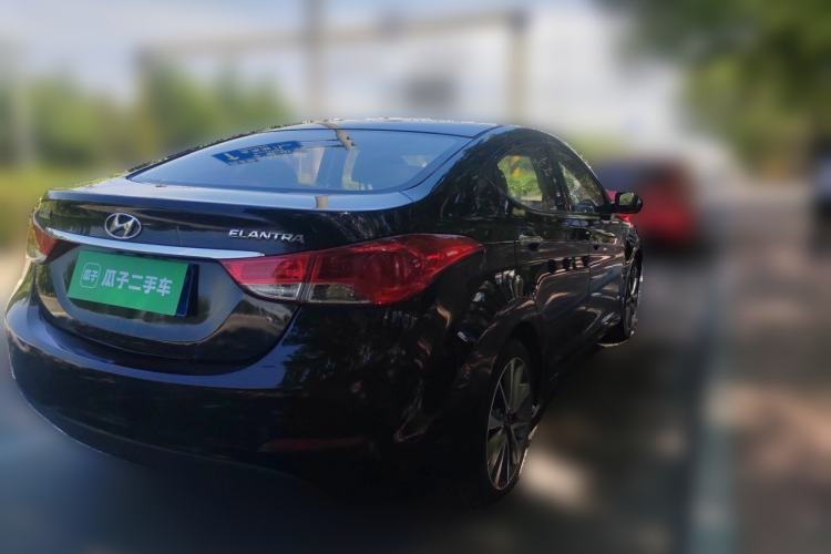 Used Hyundai Elantra (5th Generation / Langdong) 2015 1.6L Automatic Luxury Model Rear Right 45 Deg