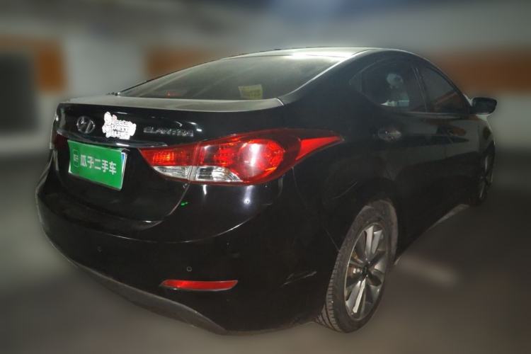 Used Hyundai Elantra (5th Generation / Langdong) 2015 1.6L Automatic Luxury Model Rear Right 45 Deg