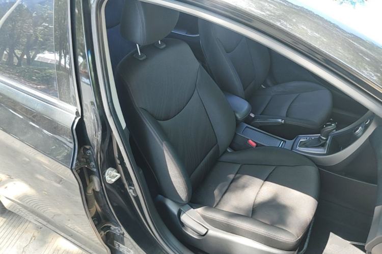 Used Hyundai Elantra (5th Generation / Langdong) 2015 1.6L Automatic Fashion Model Right Front Seat