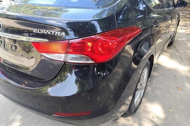 Used Hyundai Elantra (5th Generation / Langdong) 2015 1.6L Automatic Fashion Model Right Rear Taillight