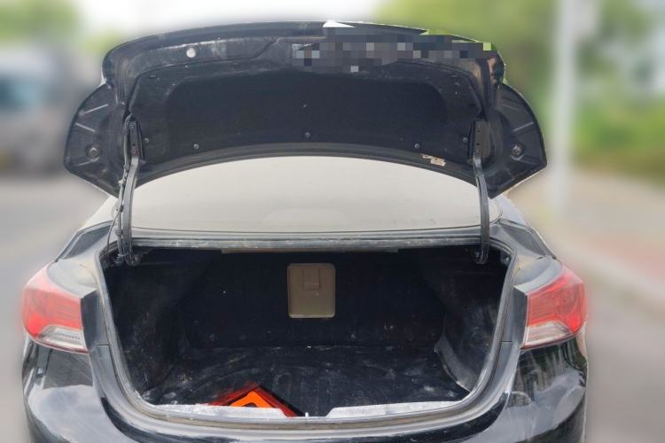 Used Hyundai Elantra (5th Generation / Langdong) 2015 1.6L Automatic Leading Model Trunk