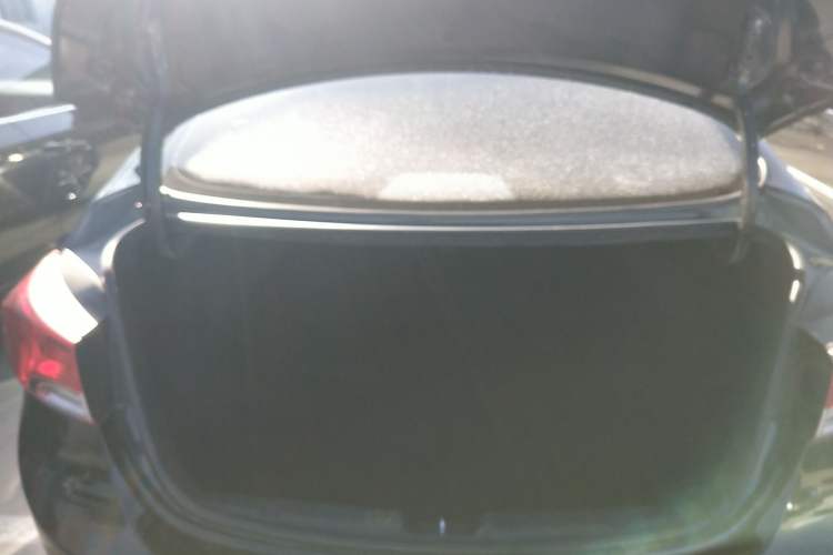 Used Hyundai Elantra (5th Generation / Langdong) 2015 1.6L Automatic Leading Model Trunk
