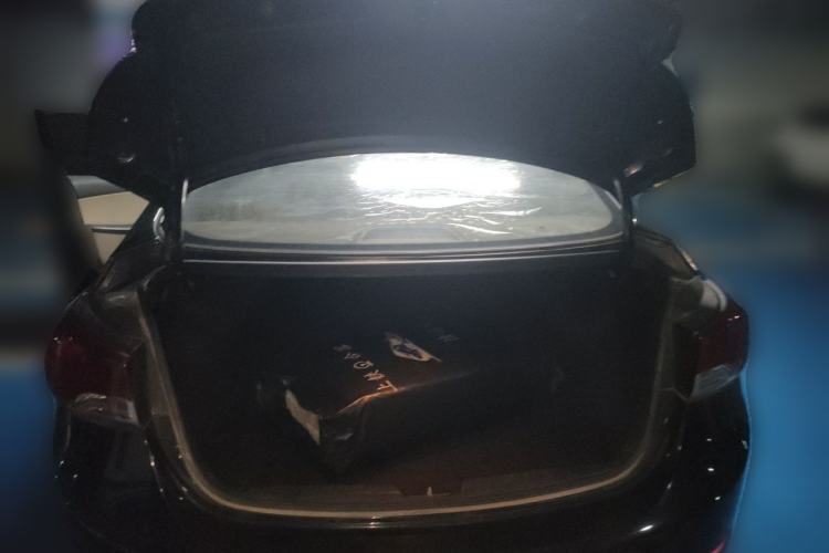 Used Hyundai Elantra (5th Generation / Langdong) 2015 1.6L Automatic Fashion Model Trunk