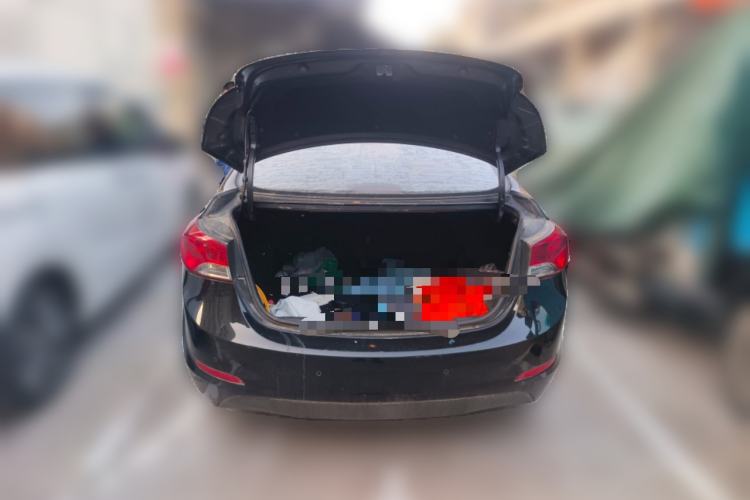 Used Hyundai Elantra (5th Generation / Langdong) 2015 1.6L Manual Leading Model Trunk