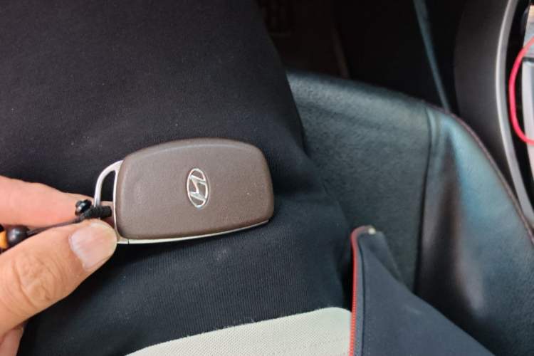 Used Hyundai Elantra (5th Generation / Langdong) 2015 1.6L Automatic Leading Model Vehicle Key