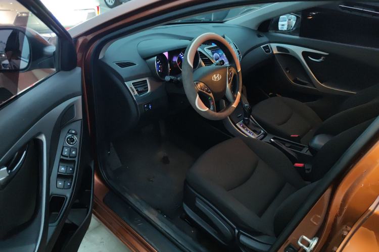 Used Hyundai Elantra (5th Generation / Langdong) 2015 1.6L Automatic Leading Model Driver Seat
