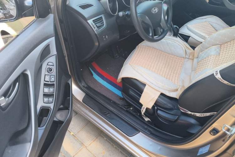 Used Hyundai Elantra (5th Generation / Langdong) 2015 1.6L Automatic Leading Model Driver Seat