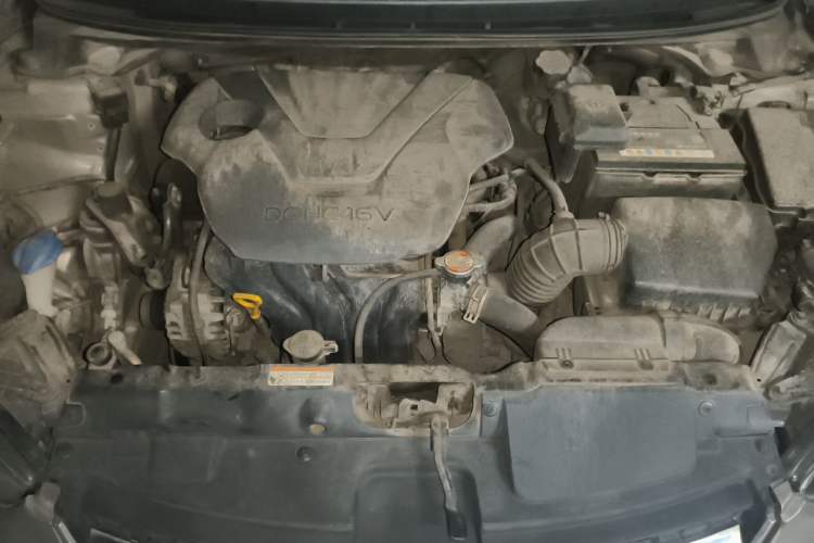 Used Hyundai Elantra (5th Generation / Langdong) 2015 1.6L Automatic Fashion Model Engine Bay