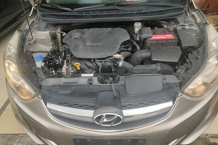 Used Hyundai Elantra (5th Generation / Langdong) 2015 1.6L Automatic Fashion Model Engine Bay