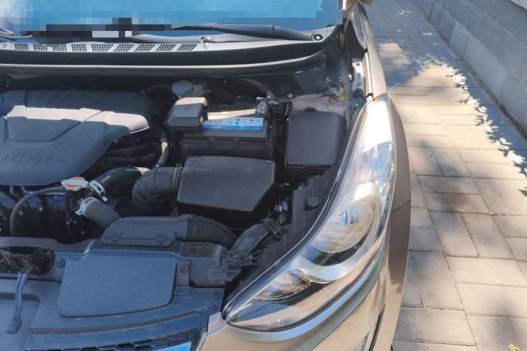 Used Hyundai Elantra (5th Generation / Langdong) 2015 1.6L Automatic Leading Model Engine Bay Left