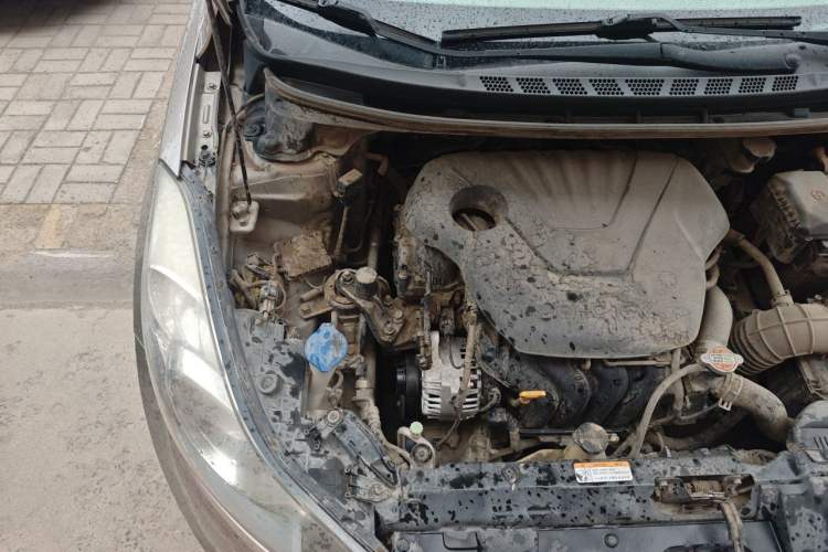 Used Hyundai Elantra (5th Generation / Langdong) 2015 1.6L Manual Leading Model Engine Bay Right