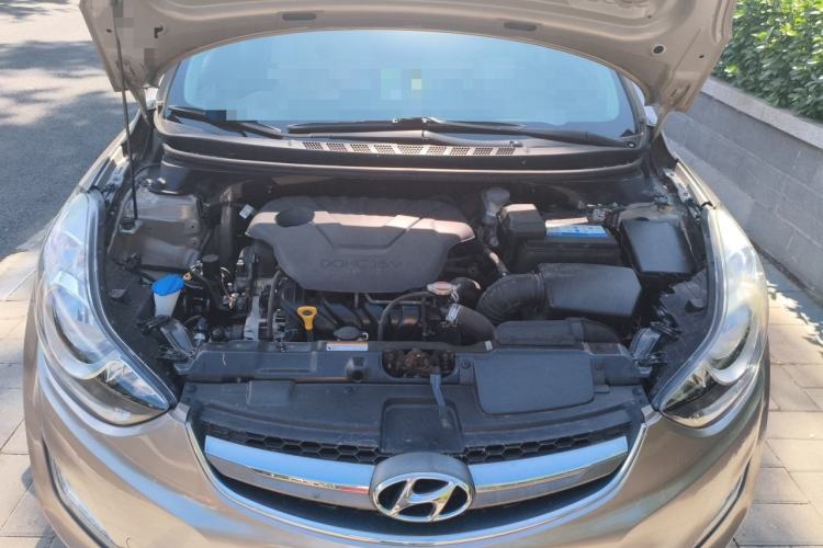 Used Hyundai Elantra (5th Generation / Langdong) 2015 1.6L Automatic Leading Model Engine Bay