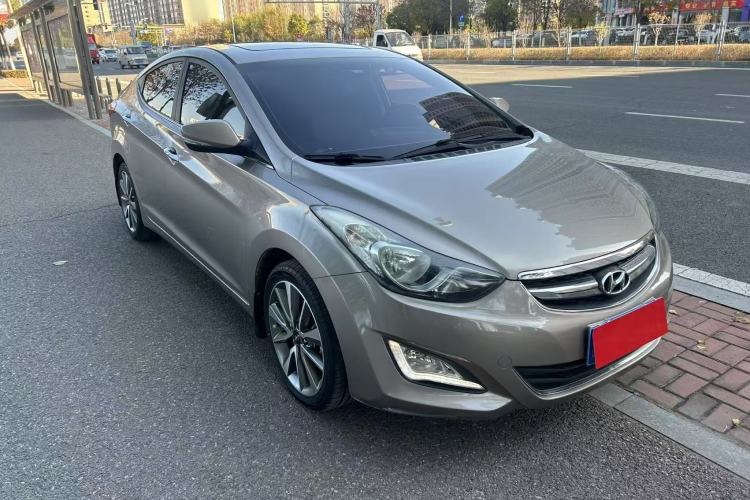 Used Hyundai Elantra (5th Generation / Langdong) 2015 1.6L Automatic Leading Model Exterior 2