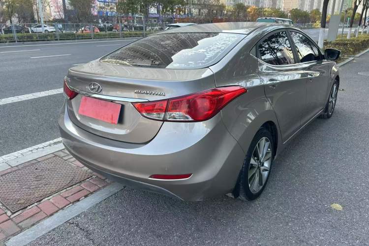 Used Hyundai Elantra (5th Generation / Langdong) 2015 1.6L Automatic Leading Model Exterior 4