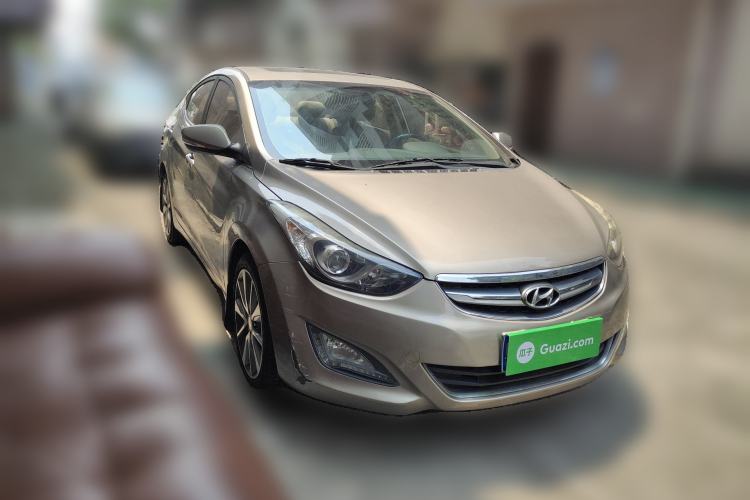 Used Hyundai Elantra (5th Generation / Langdong) 2015 1.6L Automatic Luxury Model Front Right 45 Deg