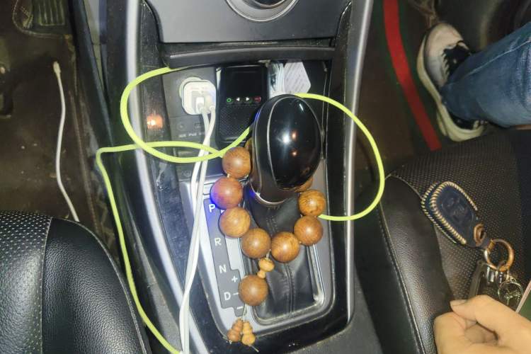 Used Hyundai Elantra (5th Generation / Langdong) 2015 1.6L Automatic Luxury Model Gear Lever