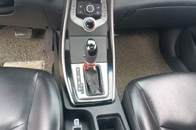 Used Hyundai Elantra (5th Generation / Langdong) 2015 1.6L Automatic Leading Model Gear Lever