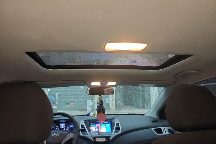 Used Hyundai Elantra (5th Generation / Langdong) 2015 1.6L Manual Leading Model Headliner