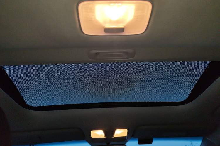 Used Hyundai Elantra (5th Generation / Langdong) 2015 1.6L Automatic Leading Model Headliner