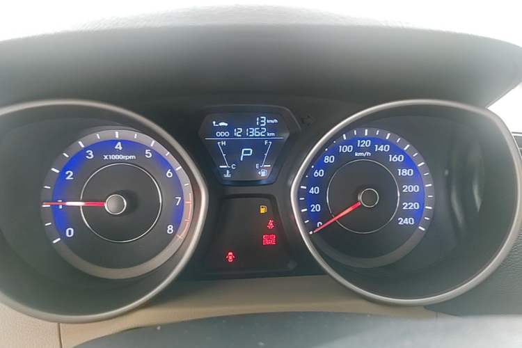 Used Hyundai Elantra (5th Generation / Langdong) 2015 1.6L Automatic Fashion Model Instrument Cluster