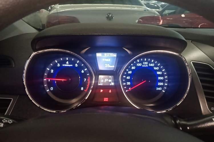 Used Hyundai Elantra (5th Generation / Langdong) 2015 1.6L Automatic Leading Model Instrument Cluster