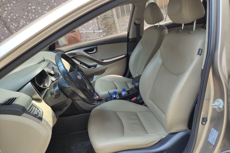Used Hyundai Elantra (5th Generation / Langdong) 2015 1.6L Automatic Luxury Model Left Front Seat