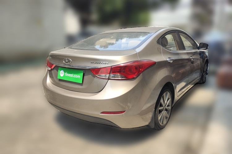 Used Hyundai Elantra (5th Generation / Langdong) 2015 1.6L Automatic Luxury Model Rear Right 45 Deg