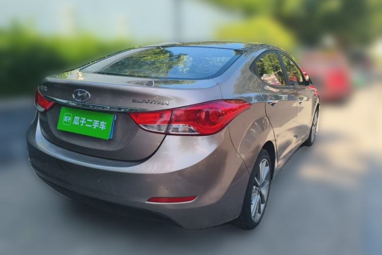 Used Hyundai Elantra (5th Generation / Langdong) 2015 1.6L Automatic Leading Model Rear Right 45 Deg