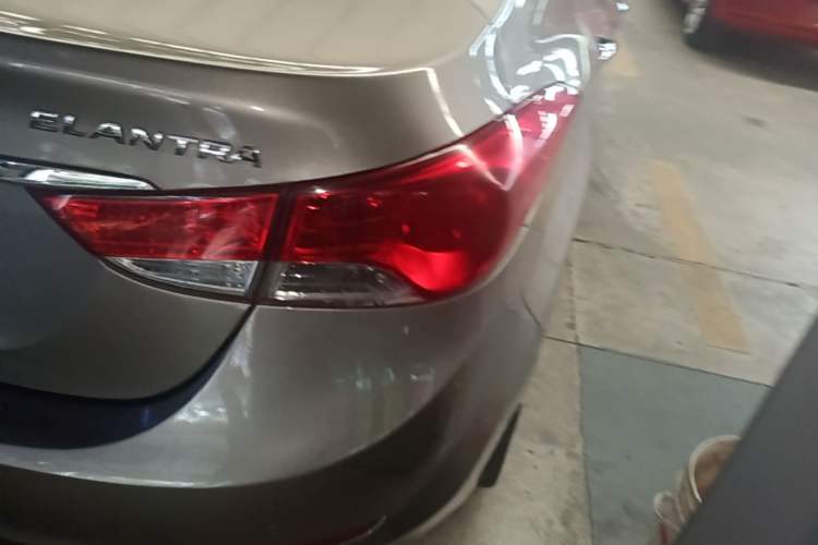Used Hyundai Elantra (5th Generation / Langdong) 2015 1.6L Automatic Leading Model Right Rear Taillight