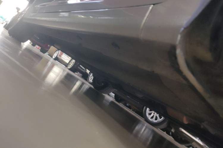 Used Hyundai Elantra (5th Generation / Langdong) 2015 1.6L Automatic Fashion Model Right Side Sill
