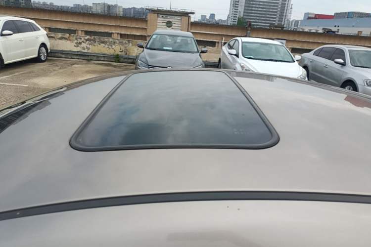 Used Hyundai Elantra (5th Generation / Langdong) 2015 1.6L Automatic Leading Model Roof