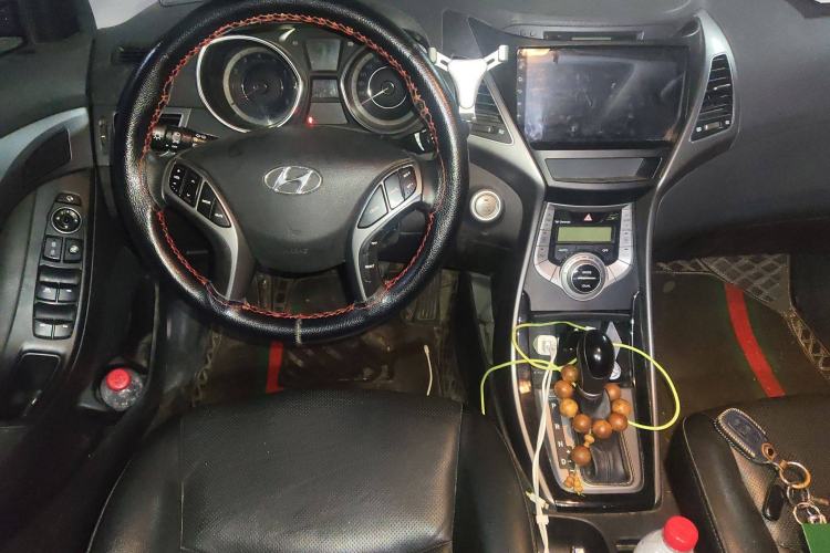 Used Hyundai Elantra (5th Generation / Langdong) 2015 1.6L Automatic Luxury Model Steering Wheel