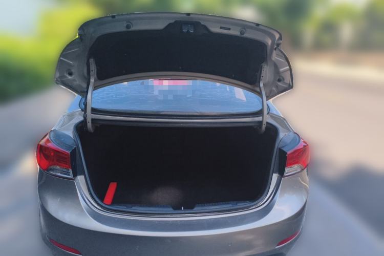 Used Hyundai Elantra (5th Generation / Langdong) 2015 1.6L Automatic Leading Model Trunk