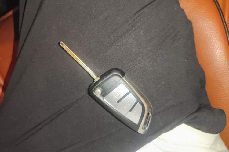 Used Hyundai Elantra (5th Generation / Langdong) 2015 1.6L Automatic Fashion Model Vehicle Key