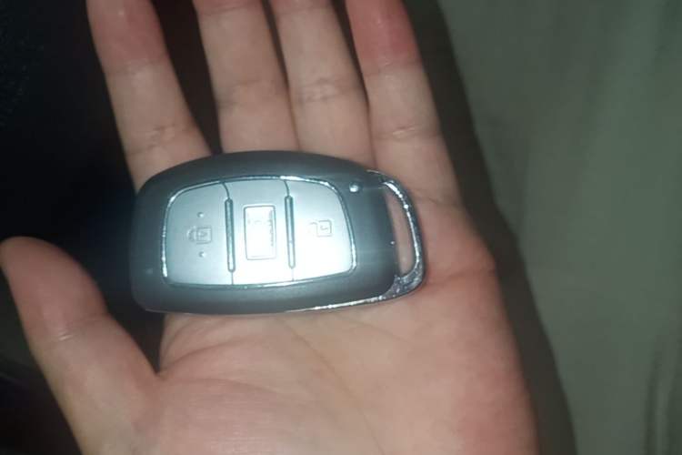 Used Hyundai Elantra (5th Generation / Langdong) 2015 1.6L Automatic Leading Model Vehicle Key