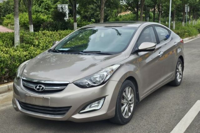 Used Hyundai Elantra (5th Generation / Langdong) 2015 1.6L Manual Leading Model