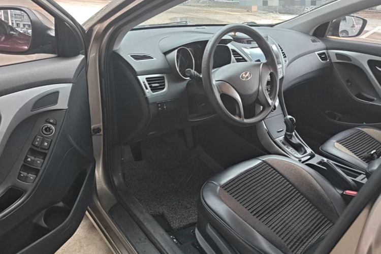 Used Hyundai Elantra (5th Generation / Langdong) 2015 1.6L Automatic Leading Model Driver Seat