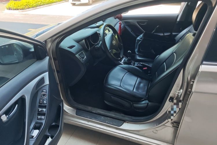 Used Hyundai Elantra (5th Generation / Langdong) 2015 1.6L Manual Leading Model Driver Seat